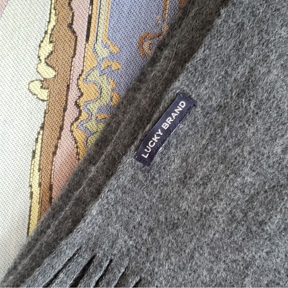 Lucky Brand Charcoal Gray Large Winter Scarf with Fringe - Picture 3 of 4